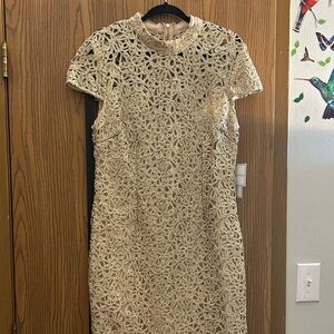 Premier Amour Gold Lace Event Dress Size 16 Short Sleeve Formal Cocktail NWT